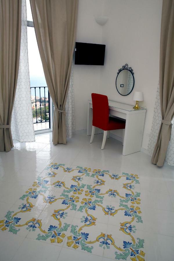 B&B Nel Mar Вико Екуензе Екстериор снимка