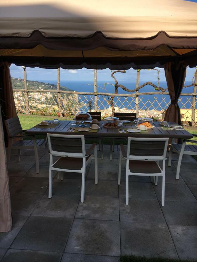 B&B Nel Mar Вико Екуензе Екстериор снимка